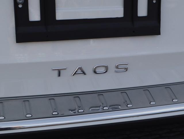 new 2024 Volkswagen Taos car, priced at $27,321