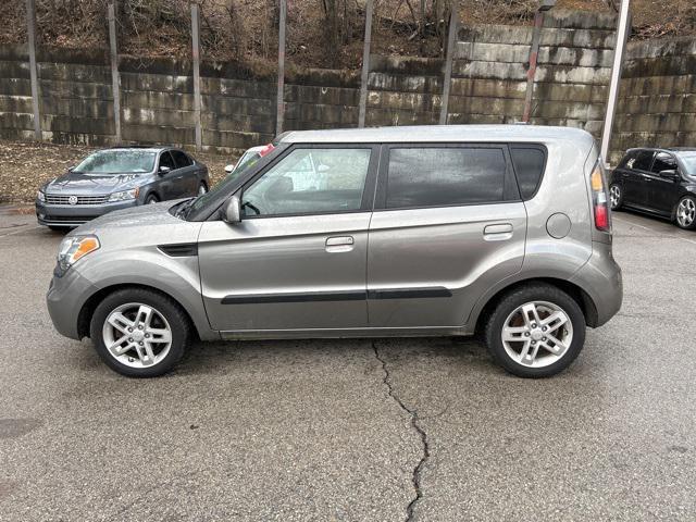 used 2010 Kia Soul car, priced at $5,998