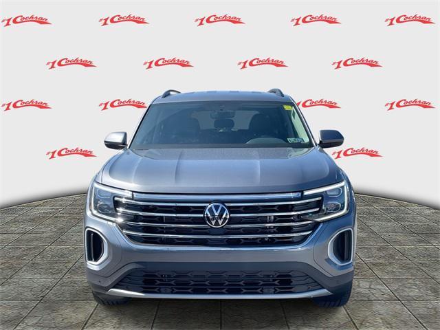 new 2025 Volkswagen Atlas car, priced at $44,561