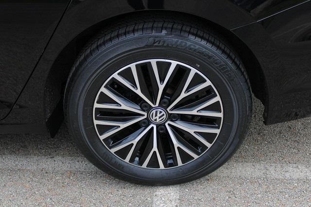 used 2019 Volkswagen Jetta car