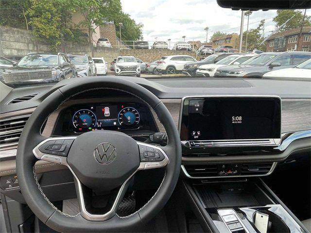 new 2026 Volkswagen Atlas car, priced at $50,030