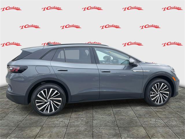 new 2025 Volkswagen ID.4 car, priced at $40,095