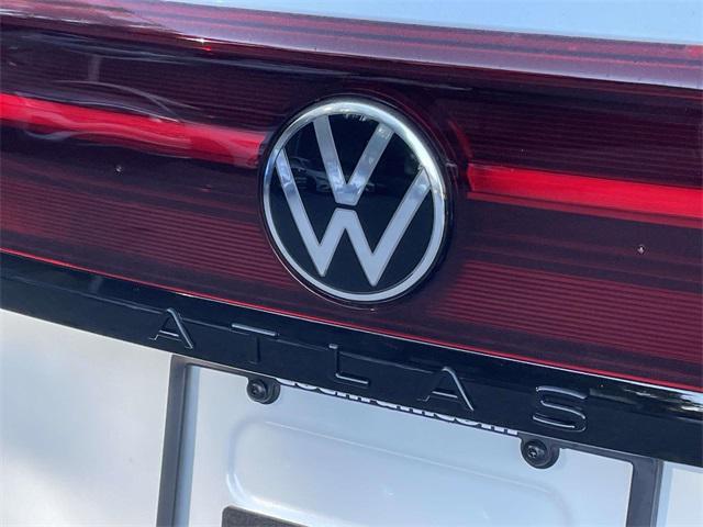new 2026 Volkswagen Atlas Cross Sport car, priced at $53,376