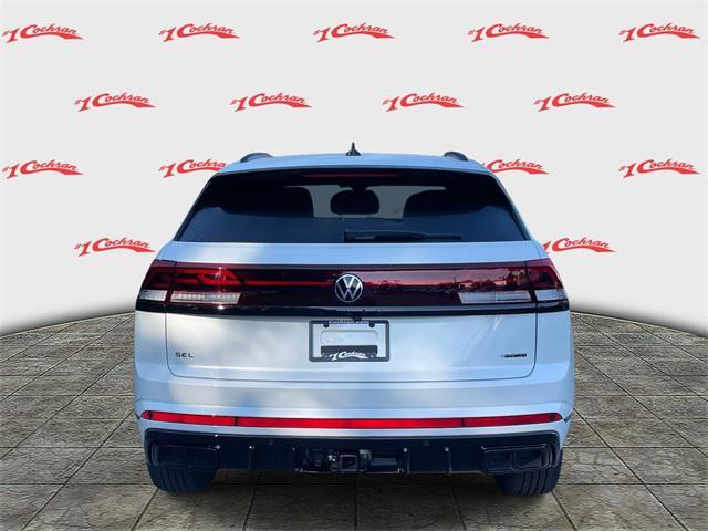 new 2026 Volkswagen Atlas Cross Sport car, priced at $53,376
