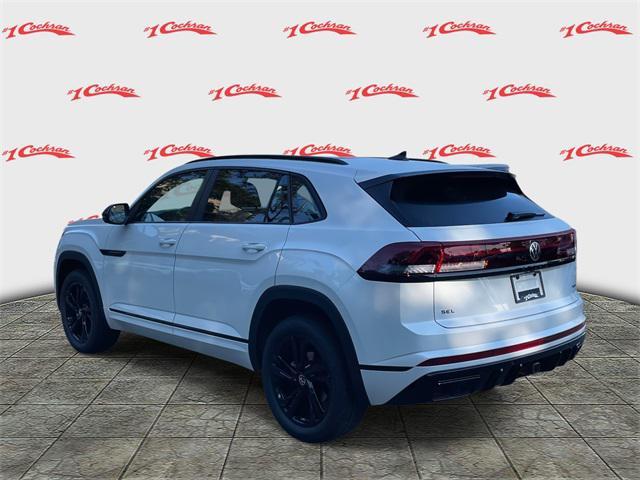 new 2026 Volkswagen Atlas Cross Sport car, priced at $53,376