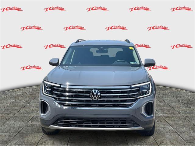 new 2025 Volkswagen Atlas car, priced at $45,398