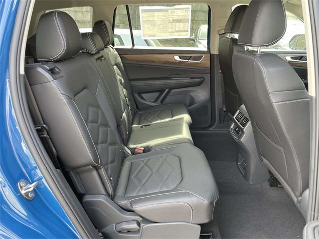 new 2025 Volkswagen Atlas car, priced at $38,668