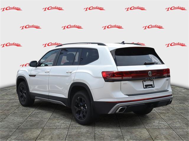 new 2024 Volkswagen Atlas car, priced at $46,018