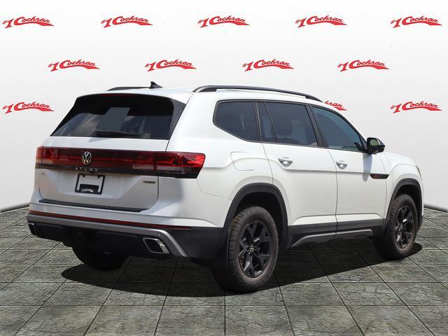 new 2024 Volkswagen Atlas car, priced at $51,587