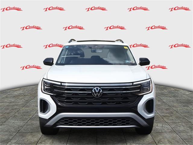 new 2024 Volkswagen Atlas car, priced at $46,018