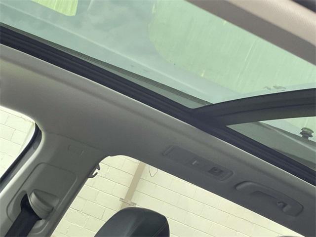 used 2024 Volkswagen Tiguan car, priced at $29,282