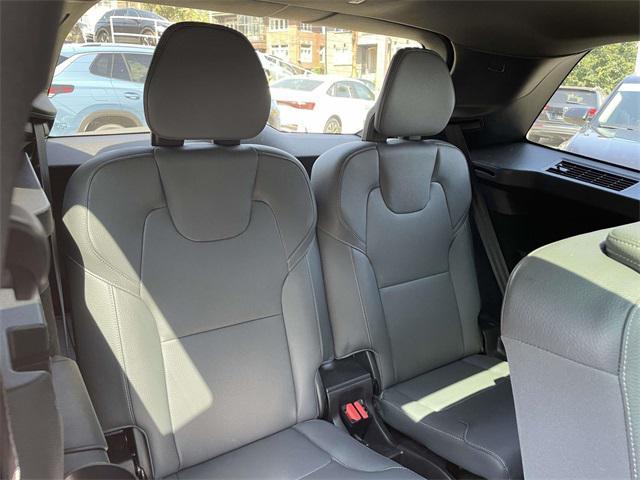 used 2020 Volvo XC90 car, priced at $29,998