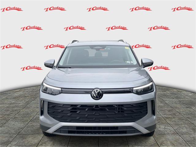 new 2025 Volkswagen Tiguan car, priced at $35,543