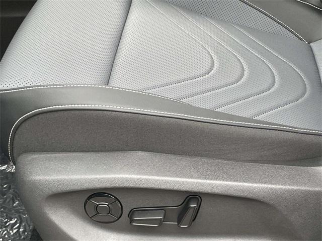new 2025 Volkswagen Tiguan car, priced at $35,543