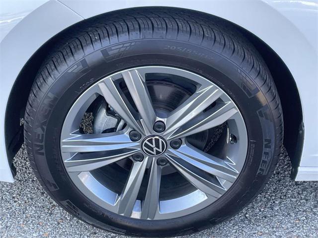 used 2024 Volkswagen Jetta car, priced at $21,651