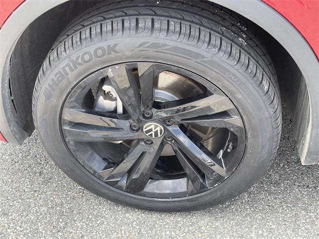 used 2024 Volkswagen Tiguan car, priced at $31,486