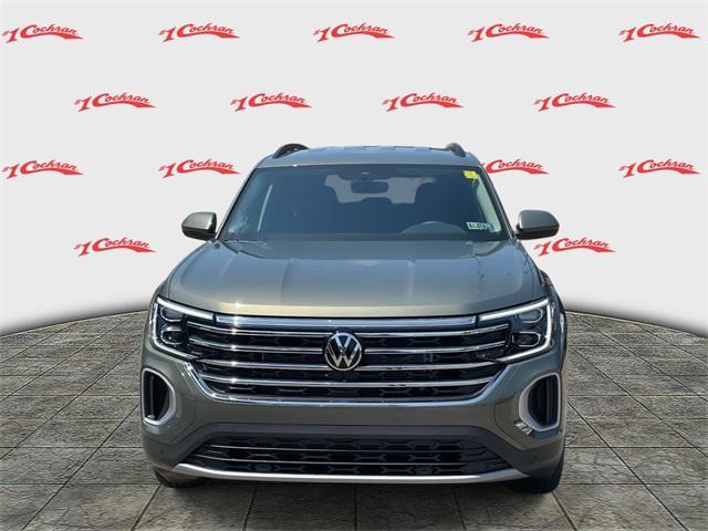 new 2025 Volkswagen Atlas car, priced at $44,886