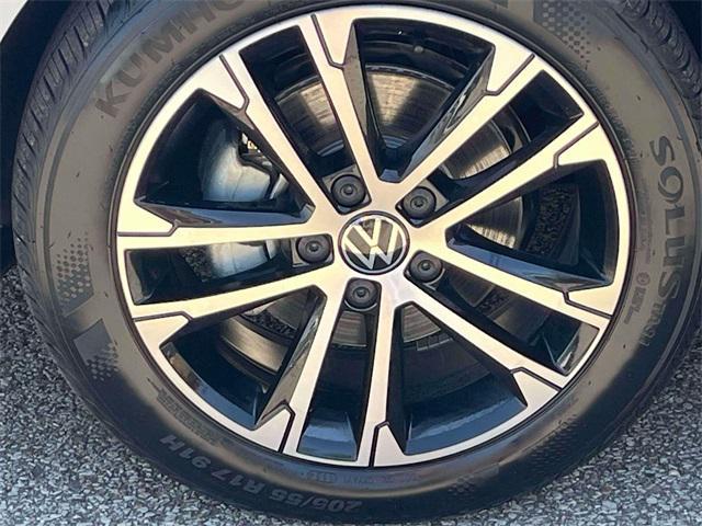 used 2024 Volkswagen Jetta car, priced at $21,998