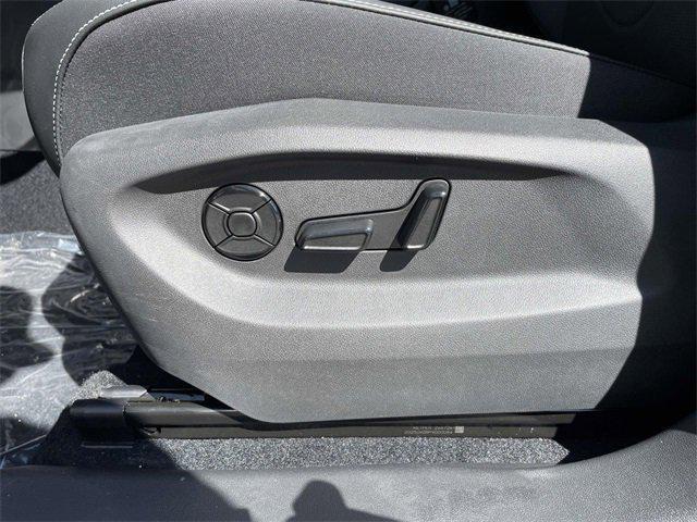 new 2025 Volkswagen Tiguan car, priced at $35,793