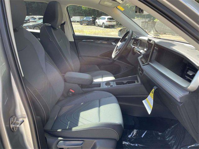 new 2025 Volkswagen Tiguan car, priced at $35,793
