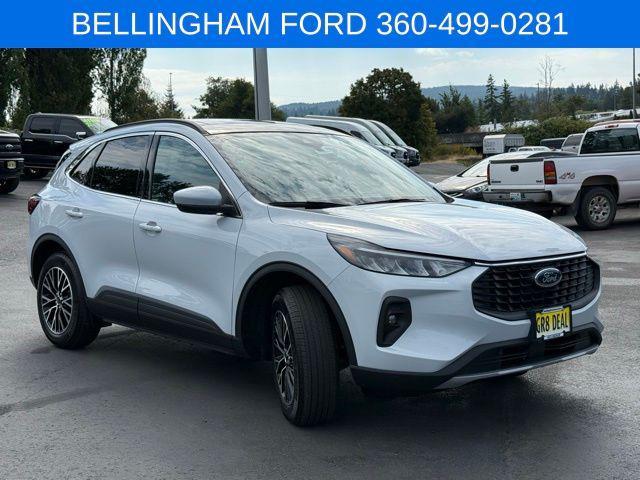 new 2025 Ford Escape PHEV car, priced at $34,779