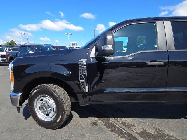 new 2024 Ford F-350 car, priced at $46,754
