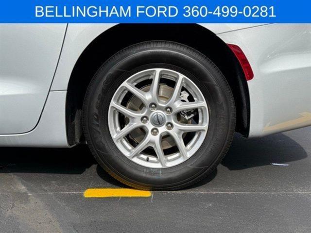 used 2024 Chrysler Pacifica car, priced at $26,491