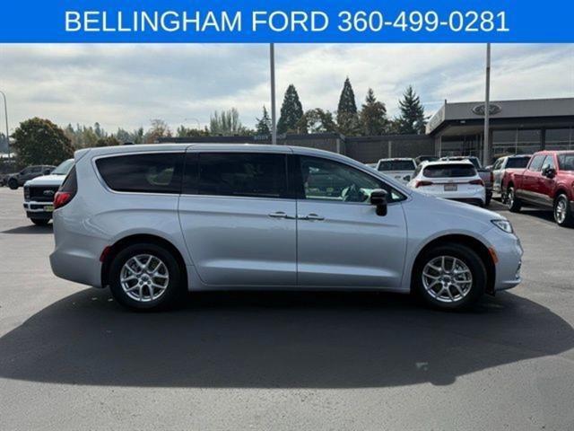 used 2024 Chrysler Pacifica car, priced at $26,491