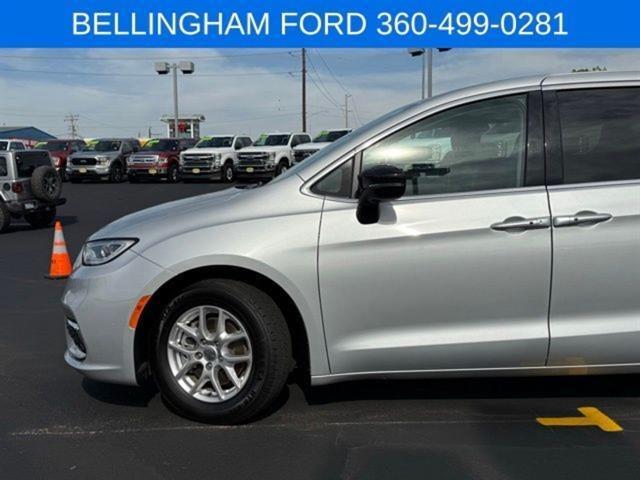 used 2024 Chrysler Pacifica car, priced at $26,491