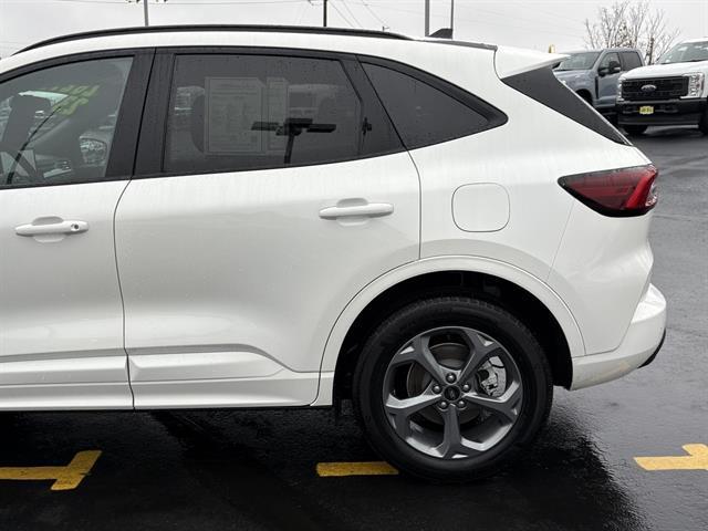 used 2023 Ford Escape car, priced at $27,495