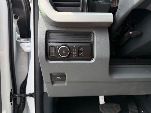 new 2025 Ford F-350 car, priced at $71,215