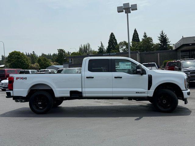 new 2025 Ford F-350 car, priced at $71,215