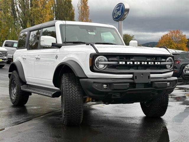 new 2025 Ford Bronco car, priced at $62,335