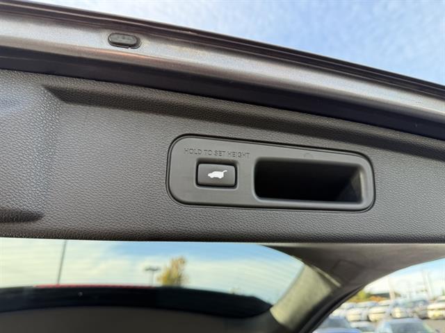 used 2024 Honda Odyssey car, priced at $36,879