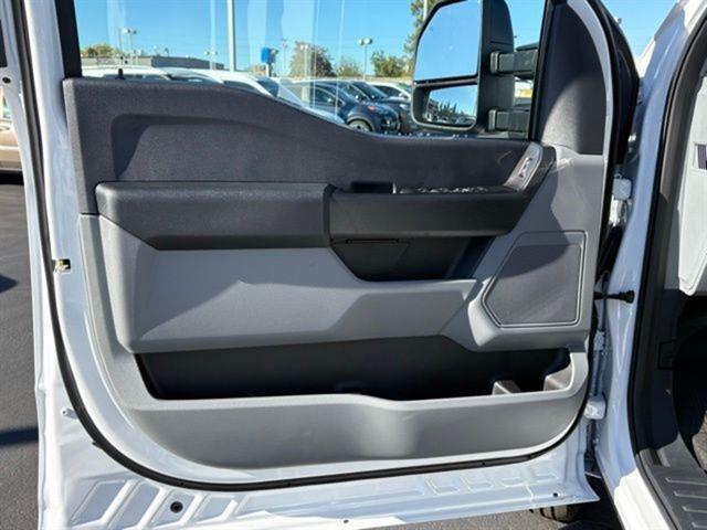 new 2026 Ford F-350 car, priced at $61,555