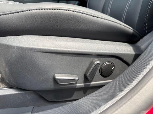 new 2025 Ford Mustang Mach-E car, priced at $39,091