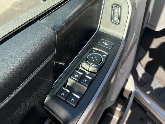 new 2025 Ford F-350 car, priced at $73,579