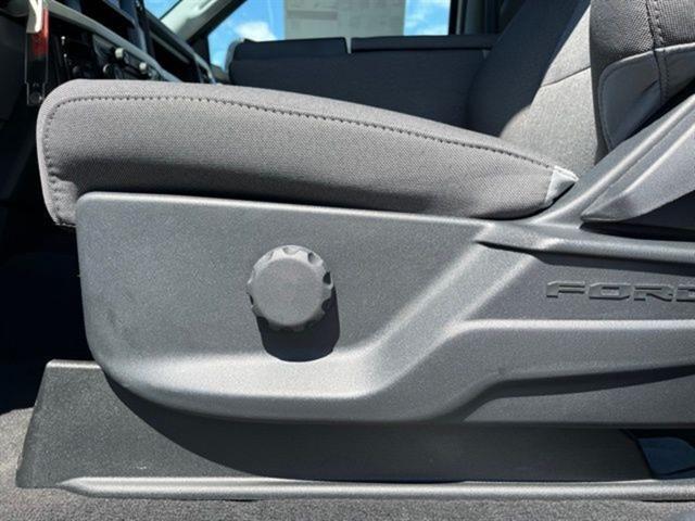 new 2025 Ford F-350 car, priced at $61,200