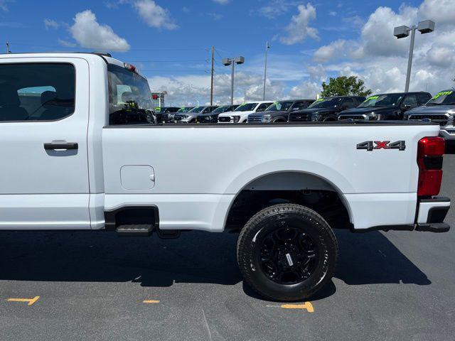 new 2025 Ford F-350 car, priced at $58,699