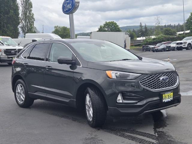 new 2024 Ford Edge car, priced at $42,588