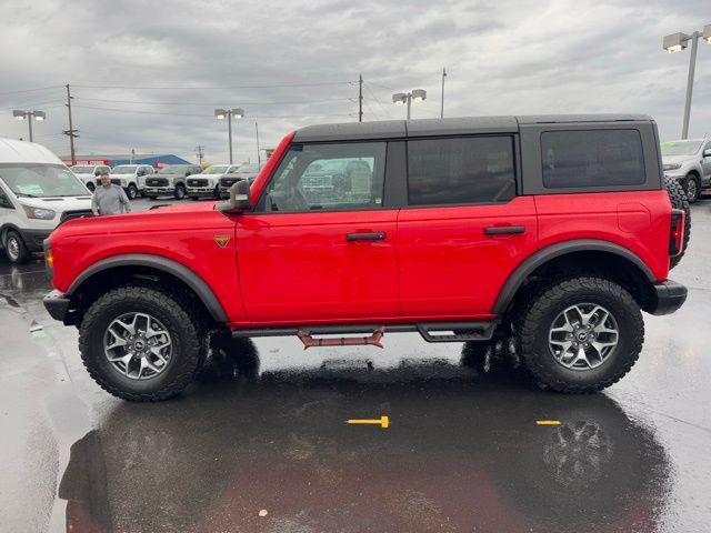 new 2024 Ford Bronco car, priced at $59,404