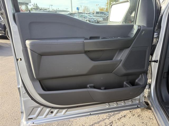 new 2025 Ford F-150 car, priced at $51,565