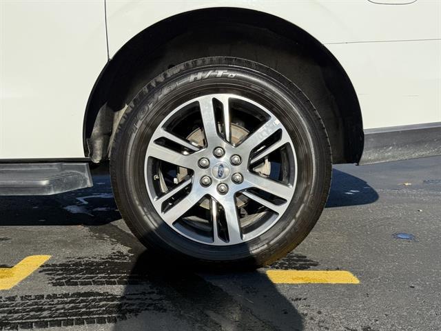 used 2024 Ford Expedition Max car, priced at $50,495