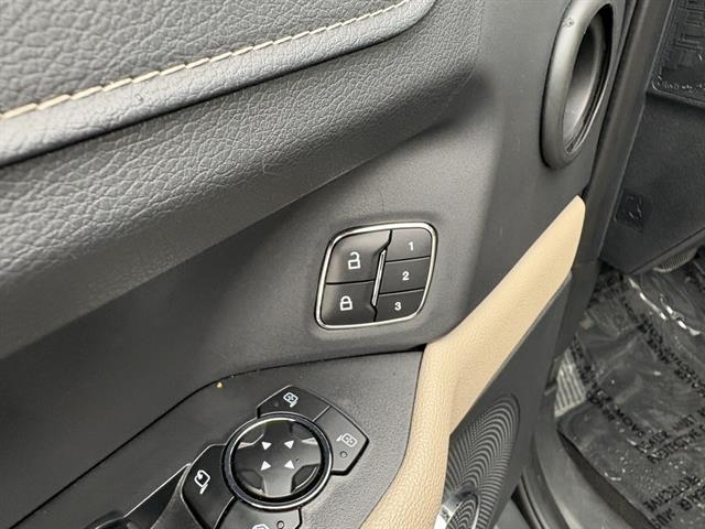 used 2024 Ford Expedition Max car, priced at $50,991