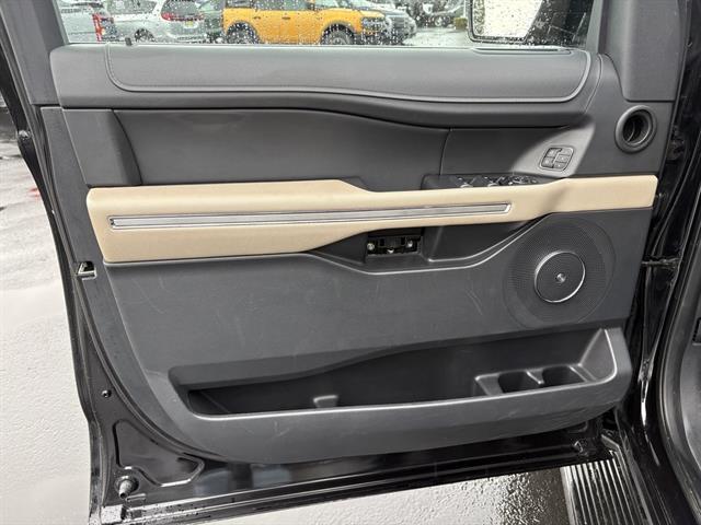 used 2024 Ford Expedition Max car, priced at $50,991