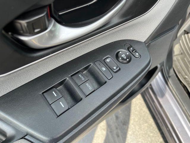 used 2020 Honda CR-V car, priced at $25,433