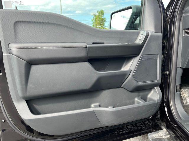 new 2025 Ford F-150 car, priced at $51,111