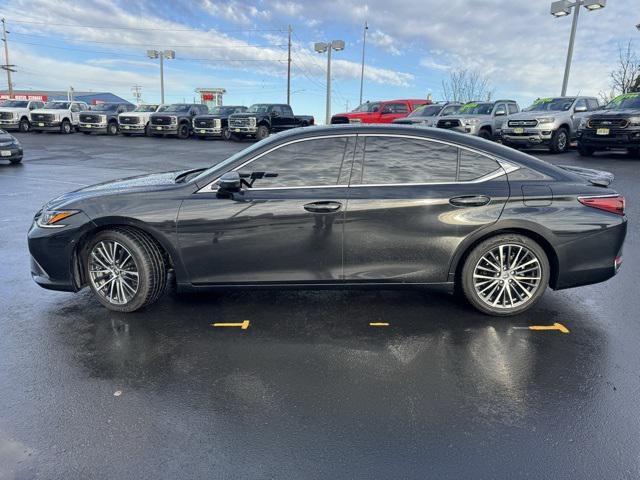 used 2023 Lexus ES 300h car, priced at $36,651