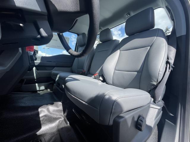 new 2025 Ford F-250 car, priced at $52,179