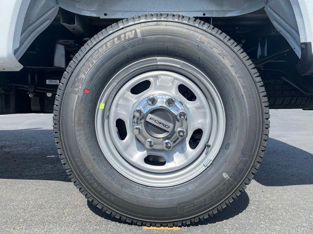 new 2025 Ford F-250 car, priced at $50,679